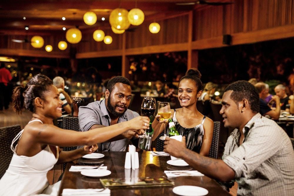 Holiday Inn & Suites Port Moresby By Ihg Buitenkant foto