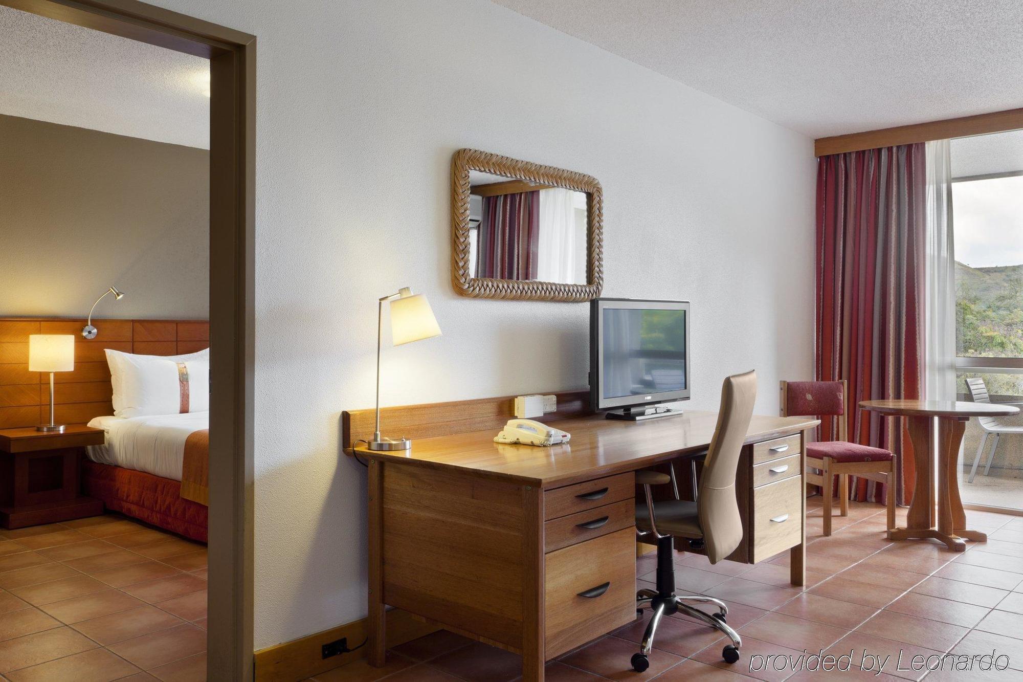 Holiday Inn & Suites Port Moresby By Ihg Kamer foto