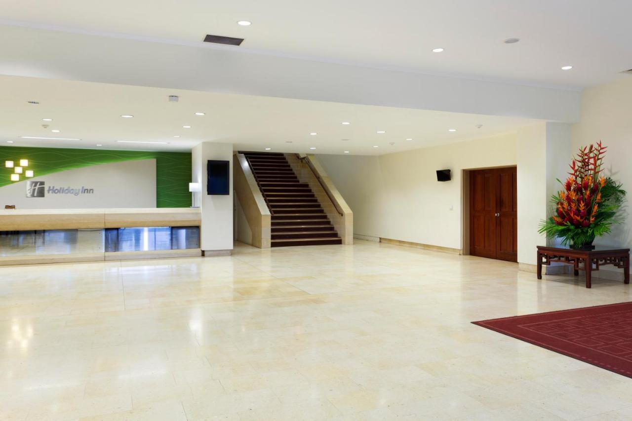 Holiday Inn & Suites Port Moresby By Ihg Buitenkant foto